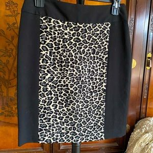 Amanda and Chelsea leopard pencil skirt